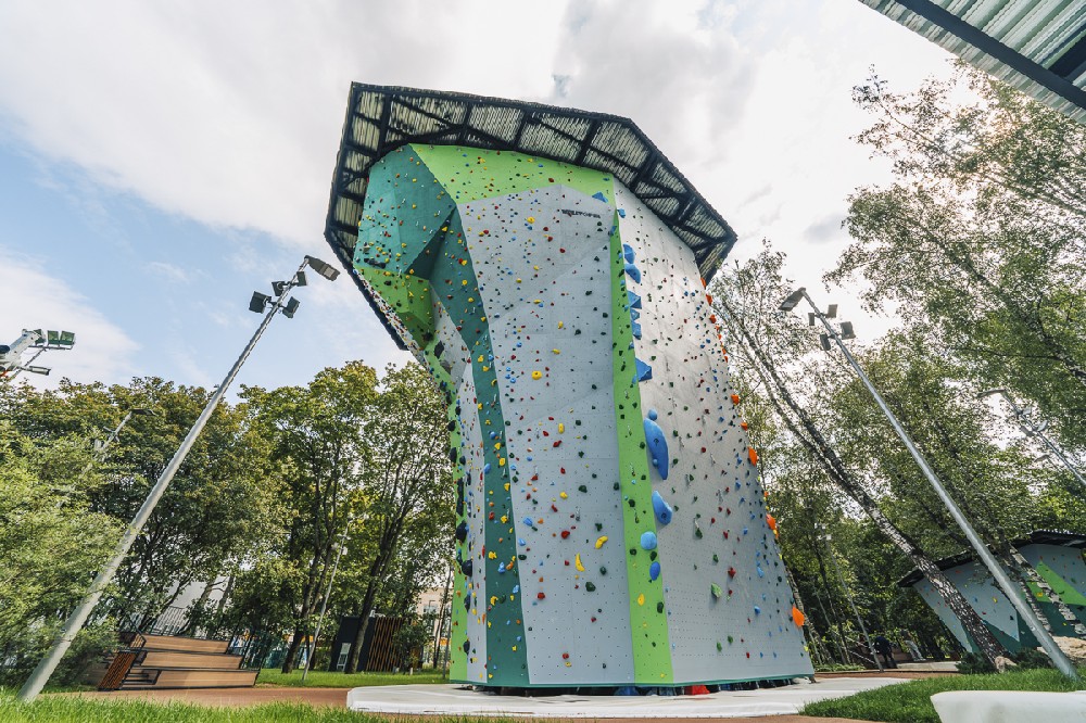 河南攀岩者体育学校攀岩墙建设：优质产品赋能安全攀岩新体验白皮书